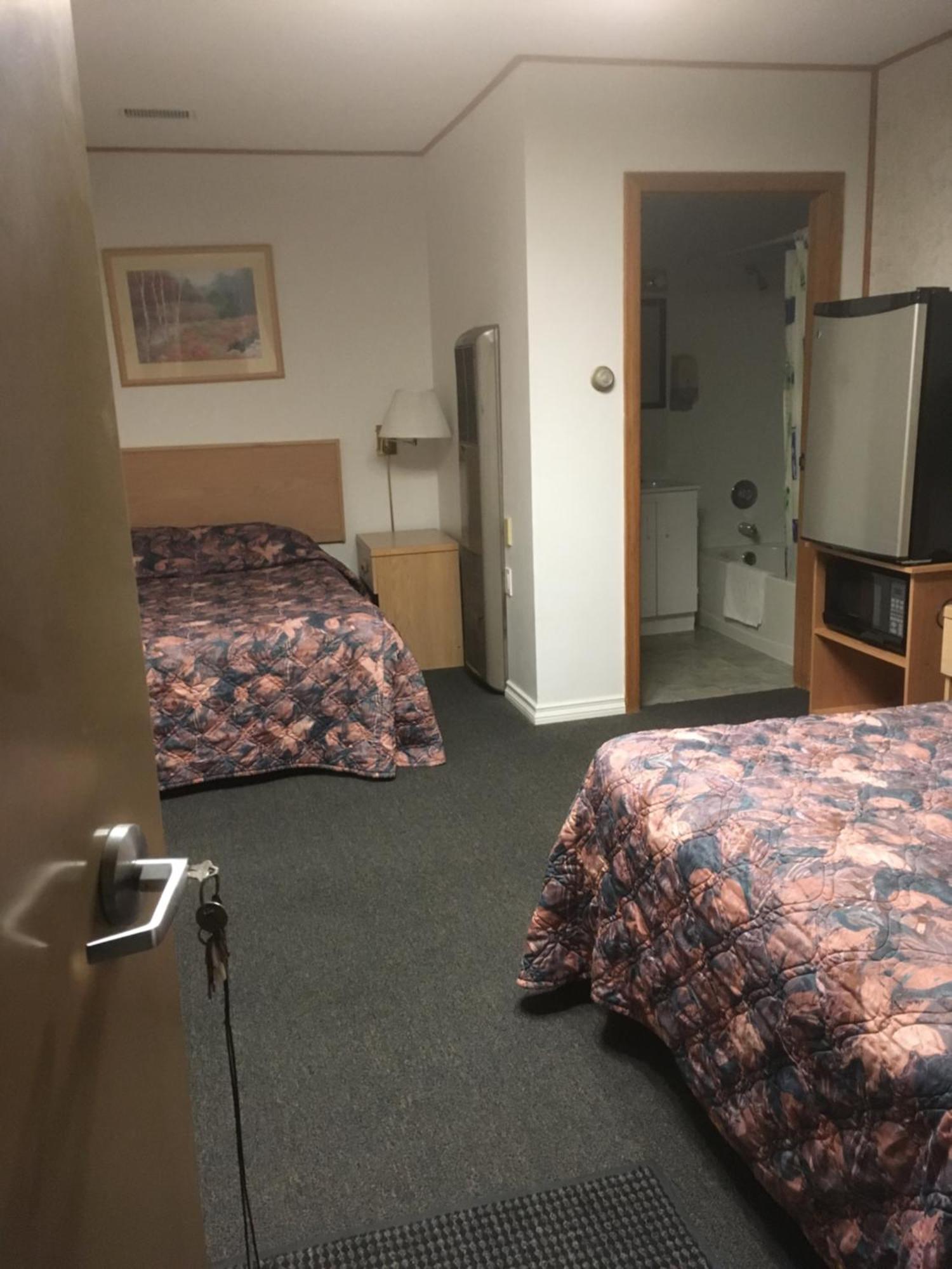 Winkys Motel Estevan Zewnętrze zdjęcie